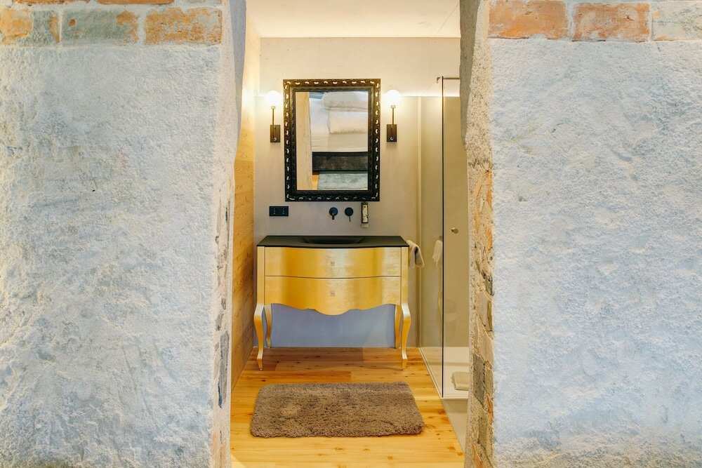 Фото Boutique Hotel im Auracher Löchl