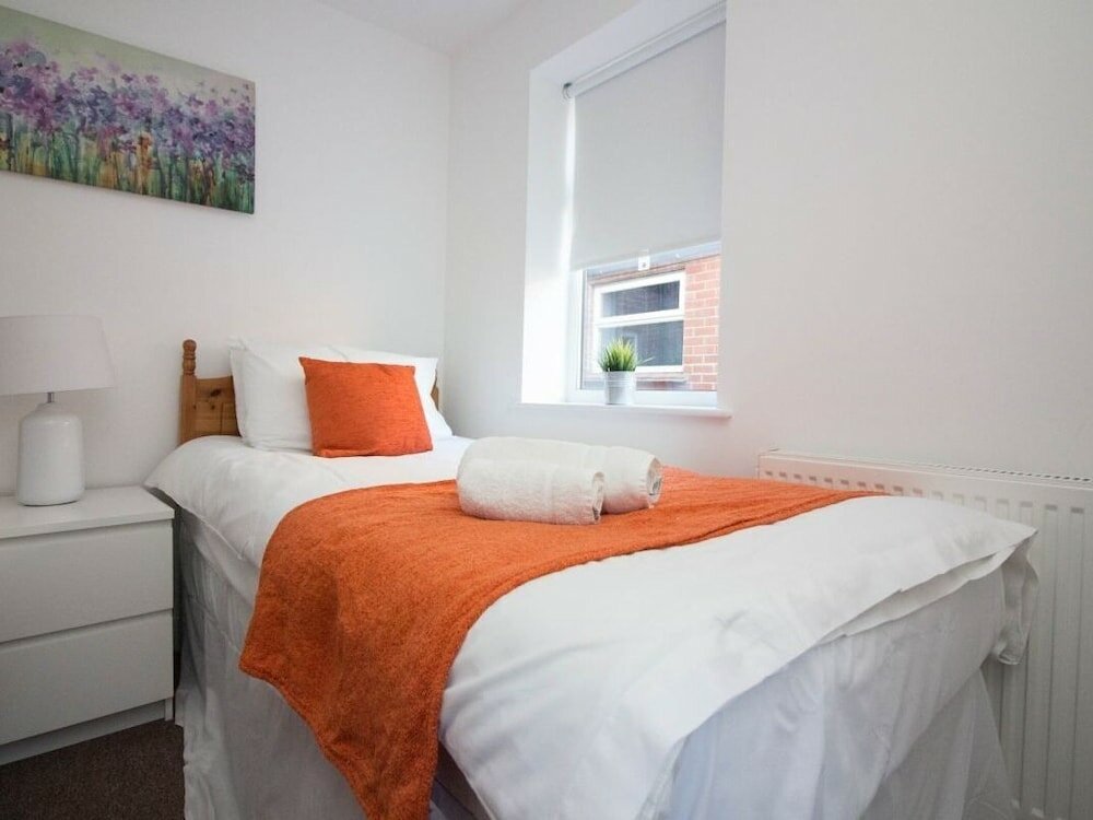 Фото Beddoe Apartments