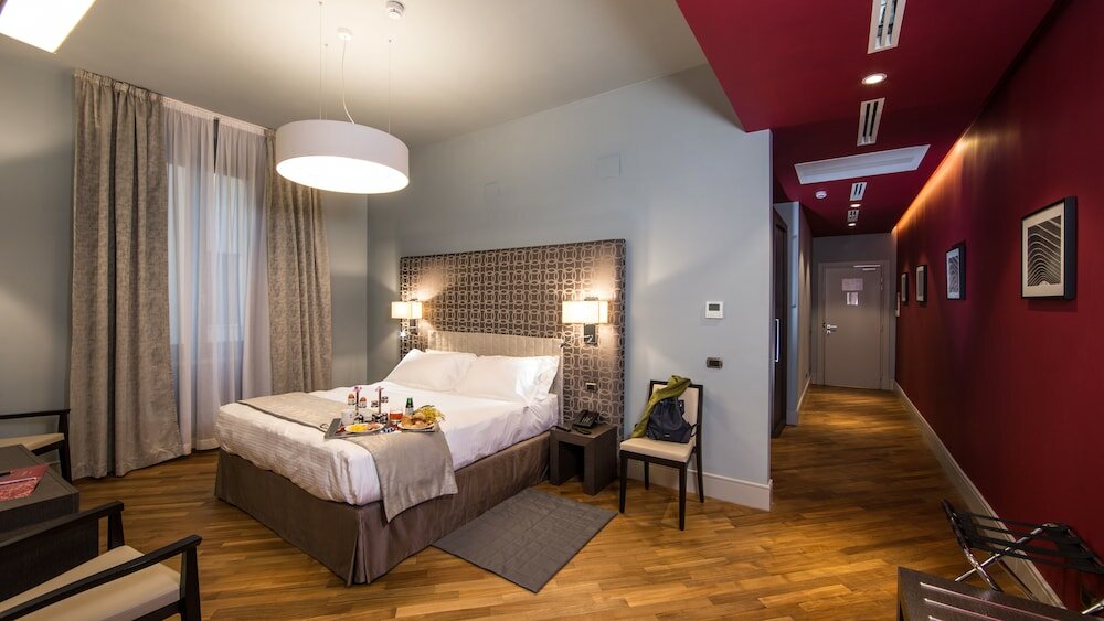 Фото Monti Palace Hotel