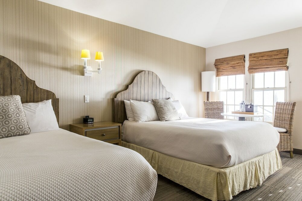 Фото Cottage Inn by The Sea