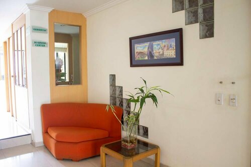 Гостиница Hostal de la Mancha в Кито