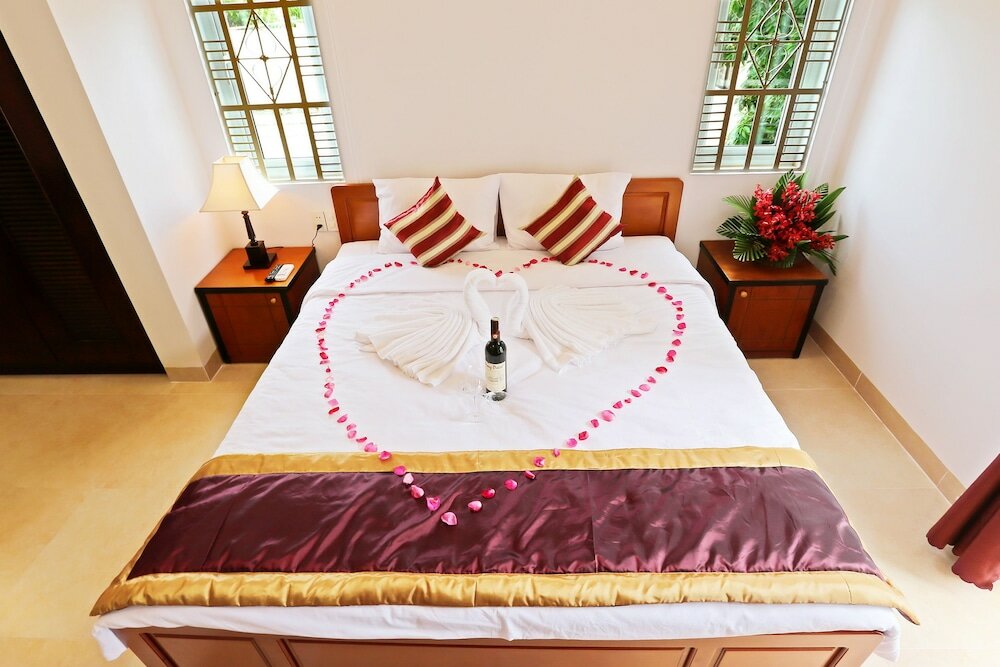 Фото Well-To-Do Villa