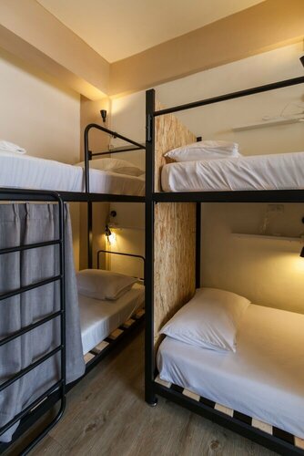 Внешний вид отеля Sleeping Boot Hostel в Хуаляни, фото 1