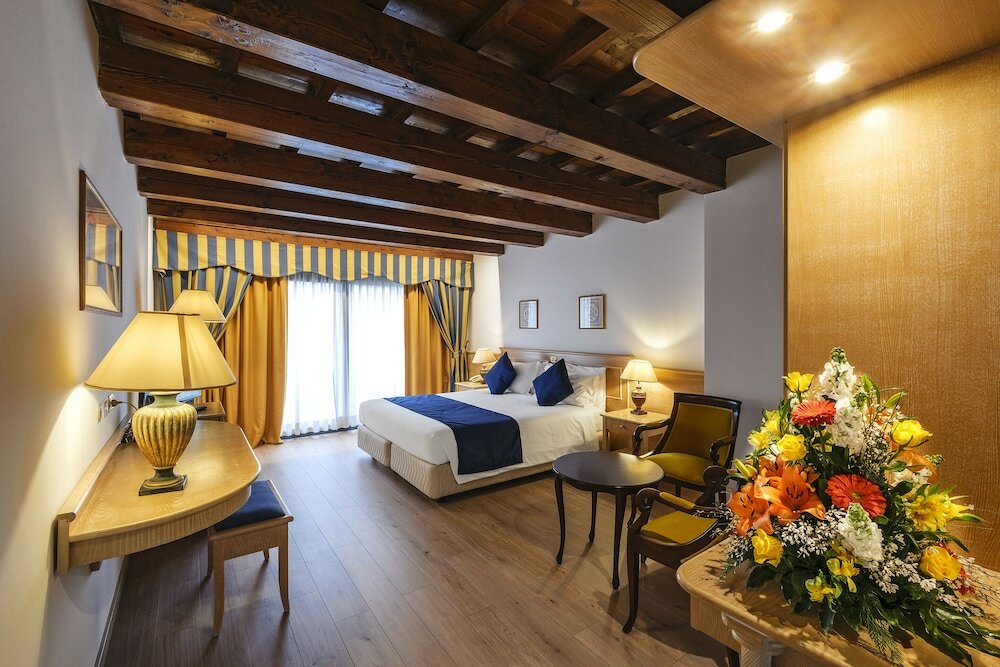 Фото Hotel Orologio