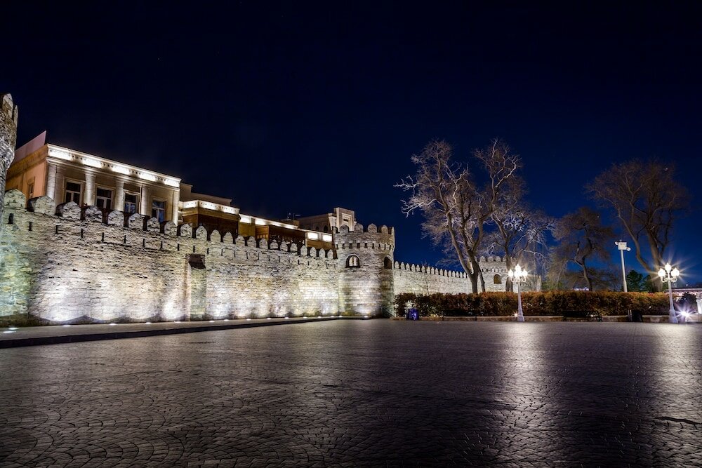 Фото Premier Old Gates Hotel