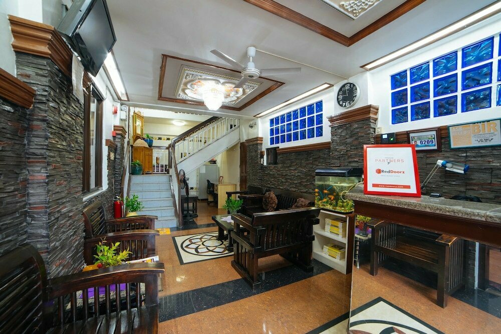 Hotel RedDoorz @ Palanan Makati 2, Earth, photo