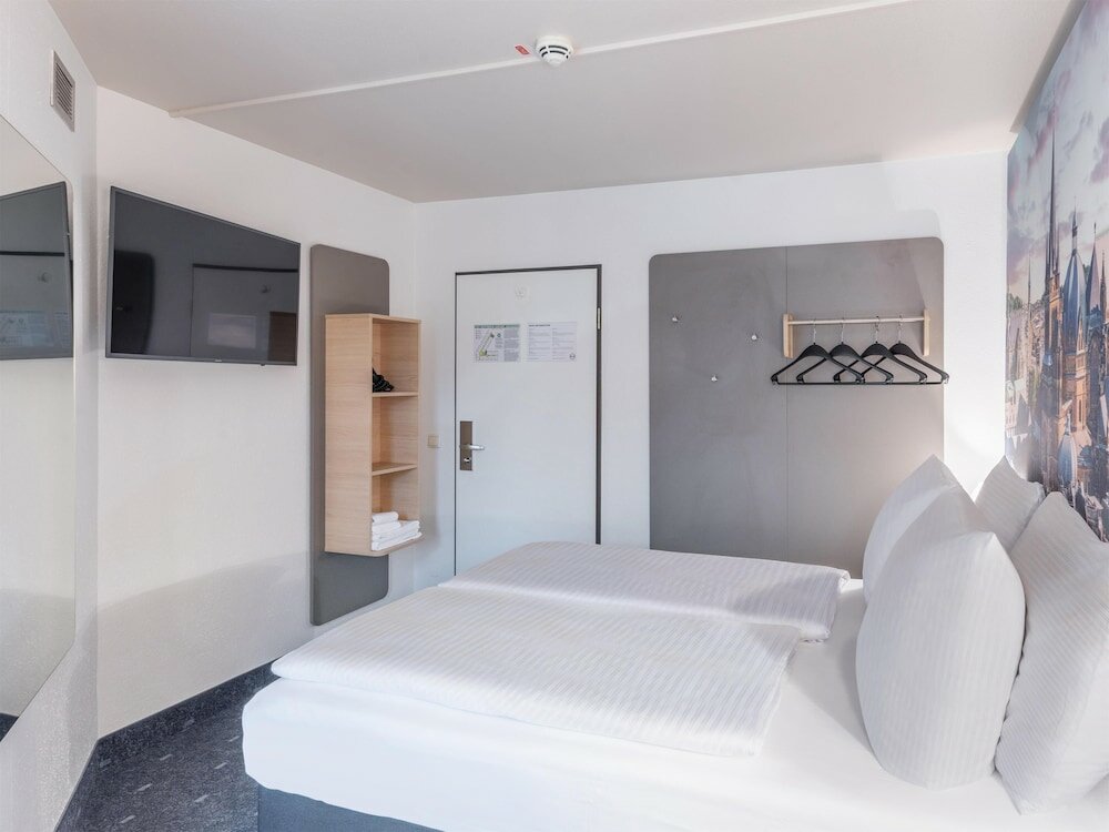 Фото B&B Hotel Aachen-Hbf