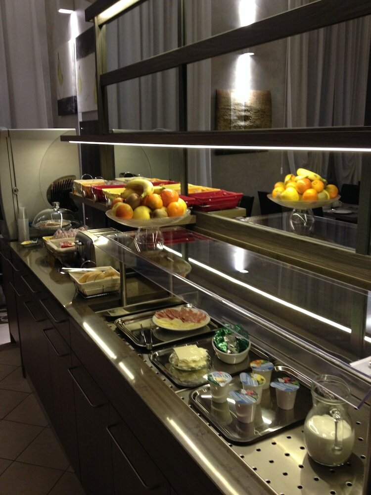 Фото Hotel Brenta Milano