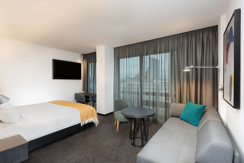 Фото Adina Apartment Hotel Leipzig