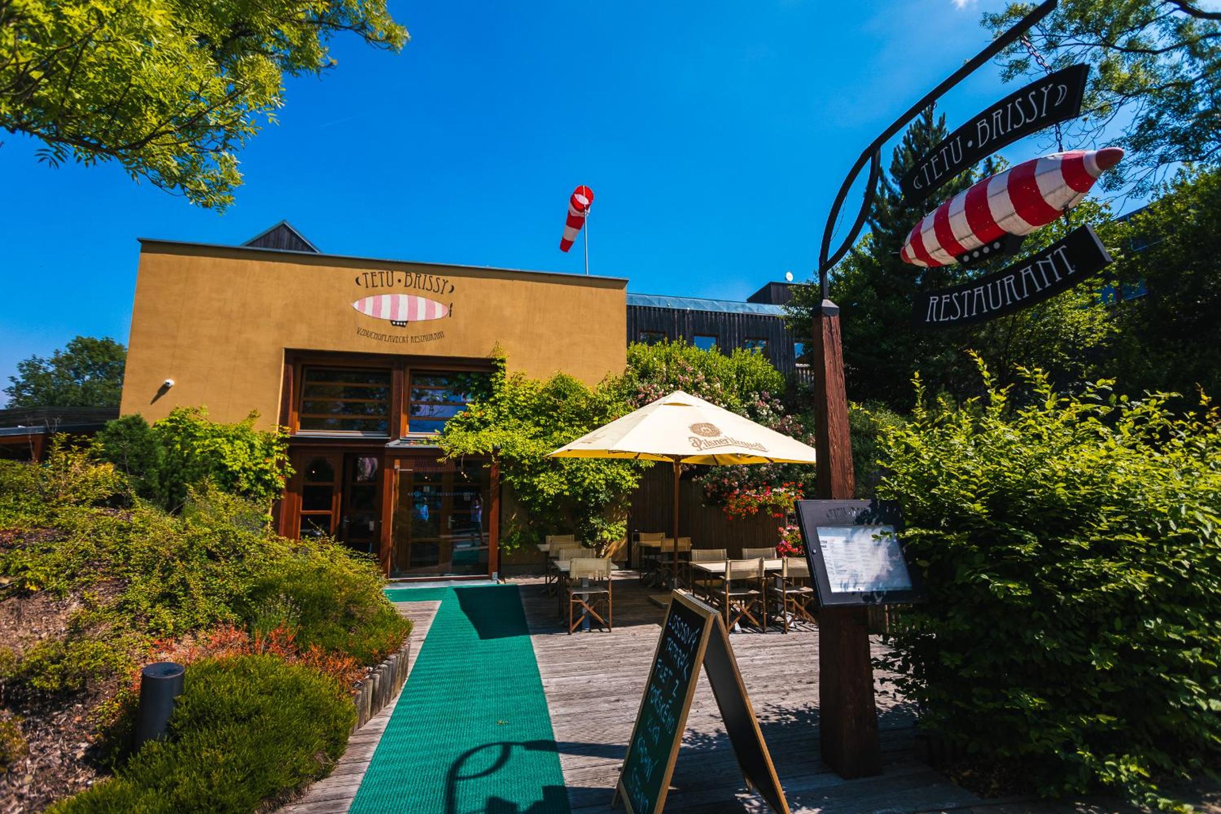 Фото Park Holiday Congress & Wellness Hotel