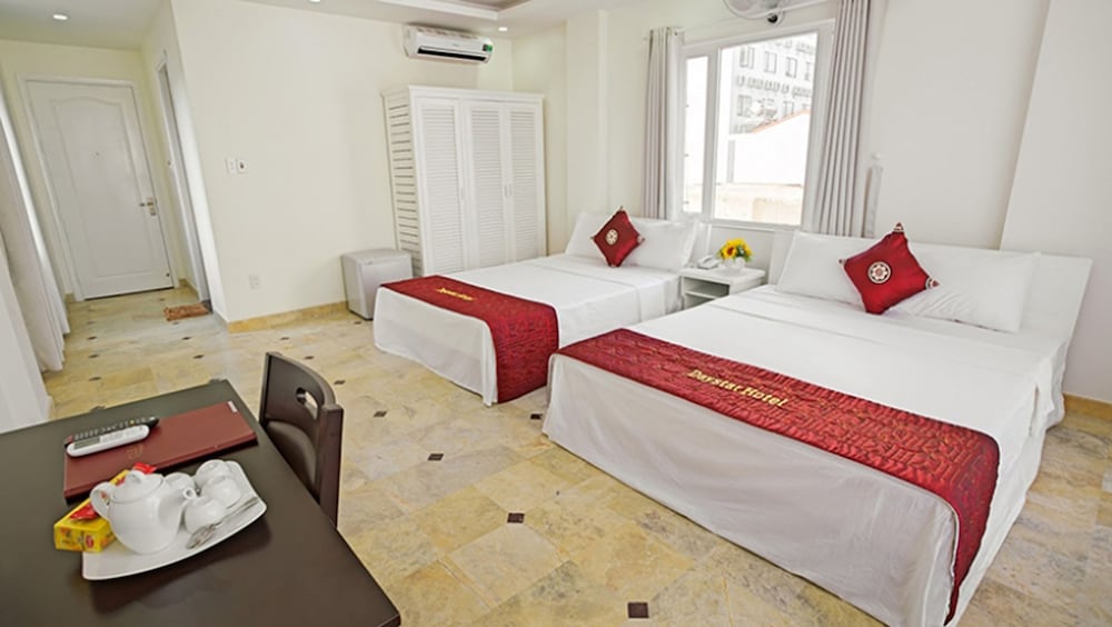 Фото Daystar Hotel