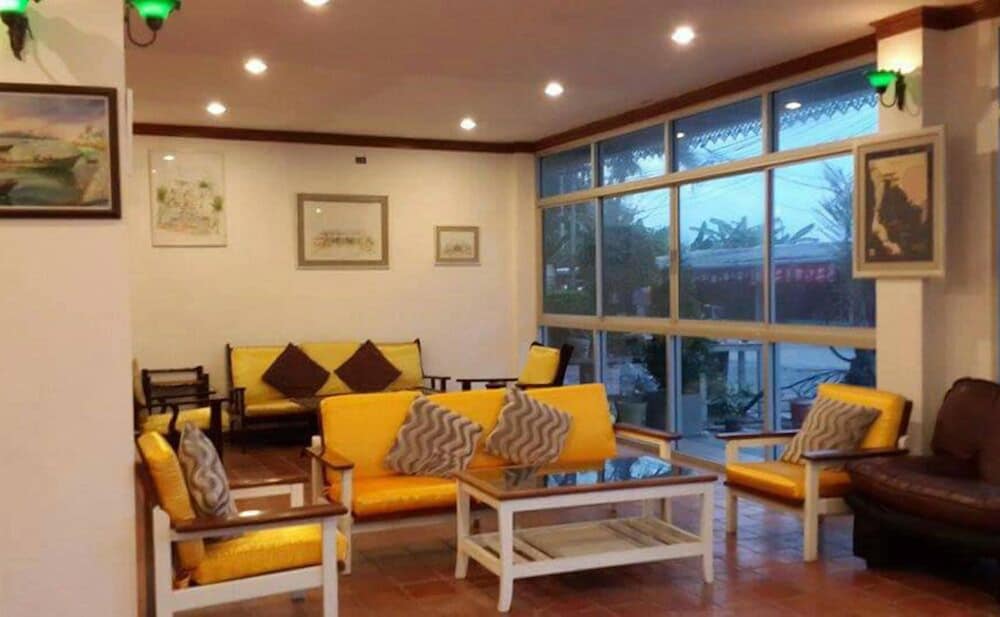 Фото Sea Falcon Hotel