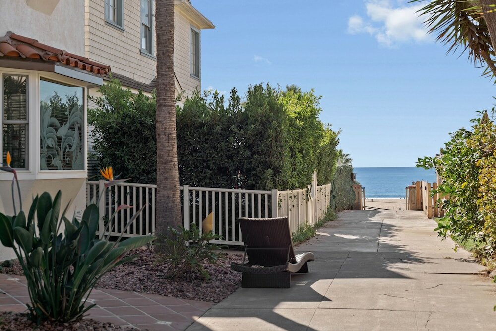 Фото Sea Blue Hotel