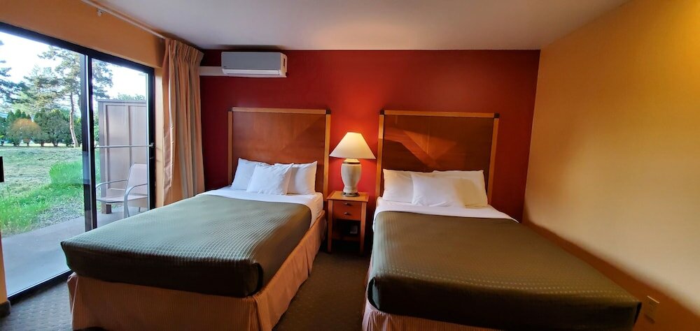 Фото Olympic View Inn