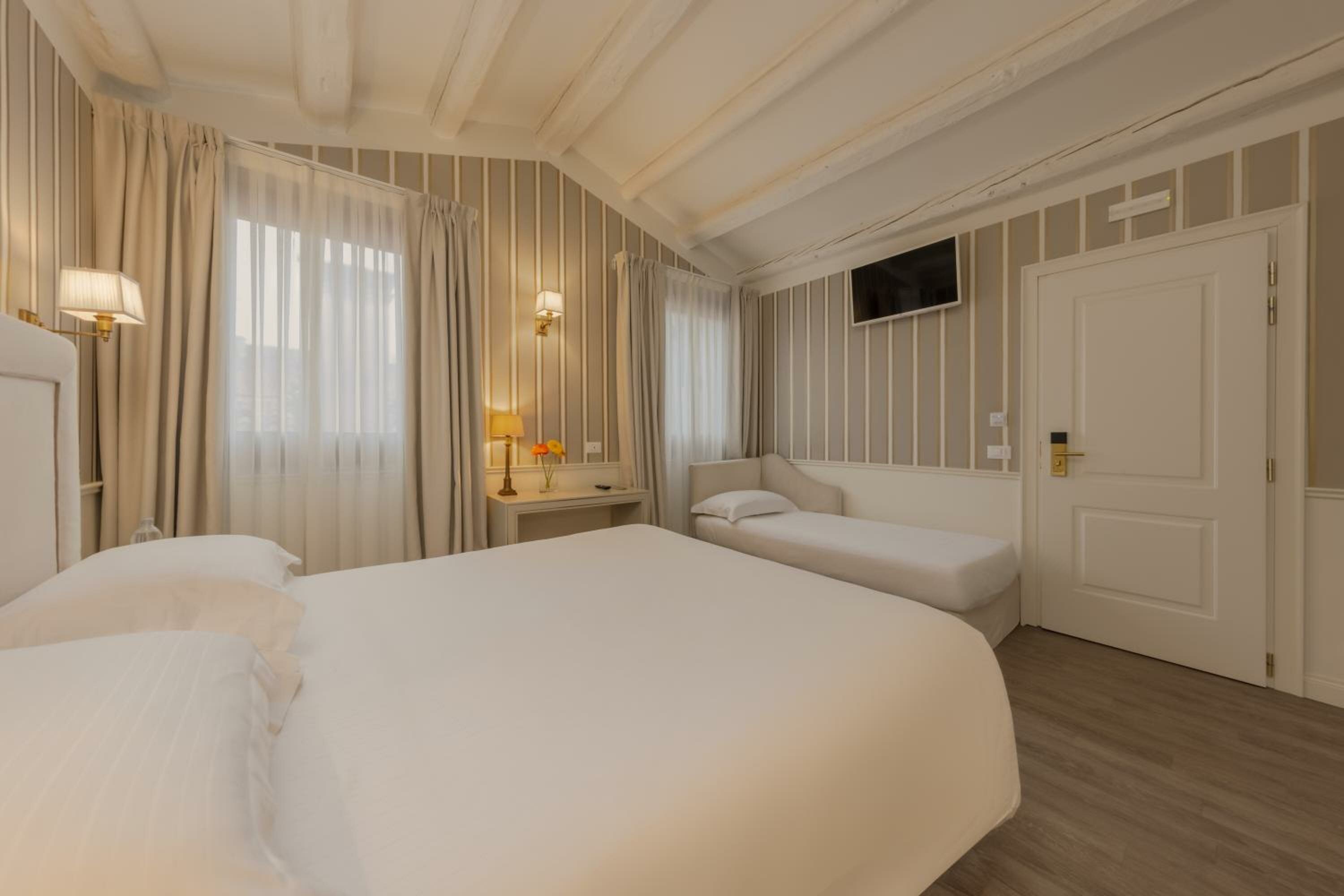 Фото Hotel Bartolomeo