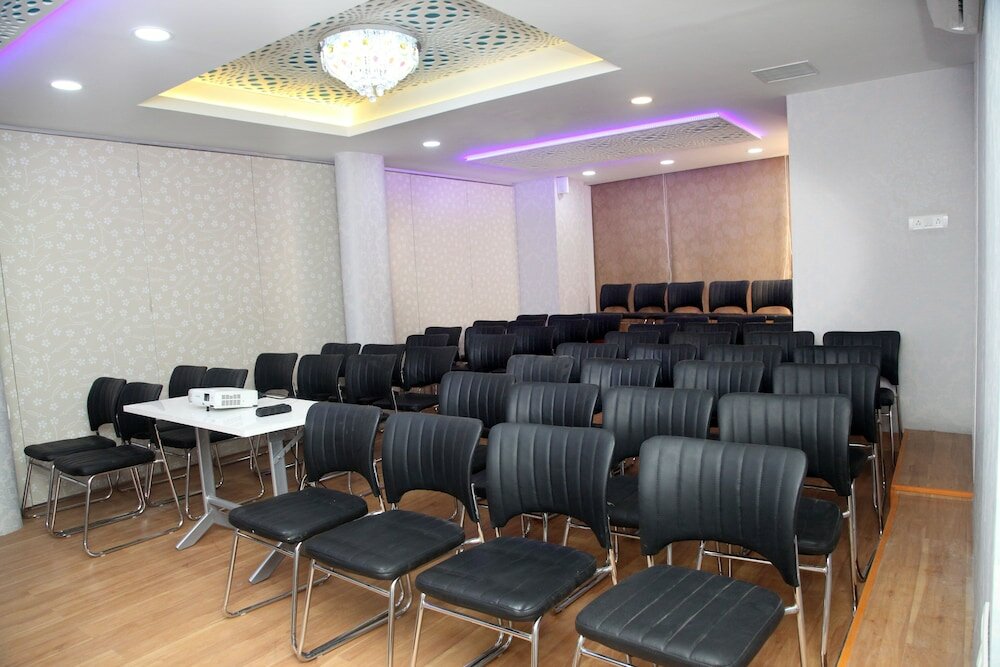 Фото Aboo's Hotel Concord Galaxy