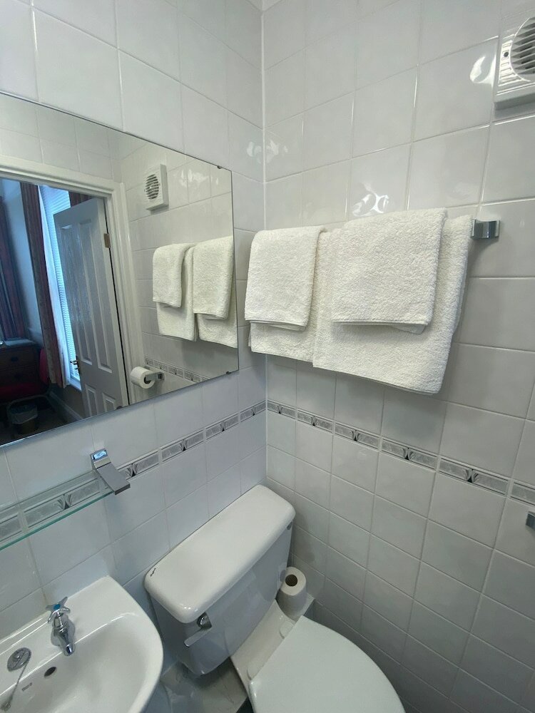 Фото Landguard Lodge