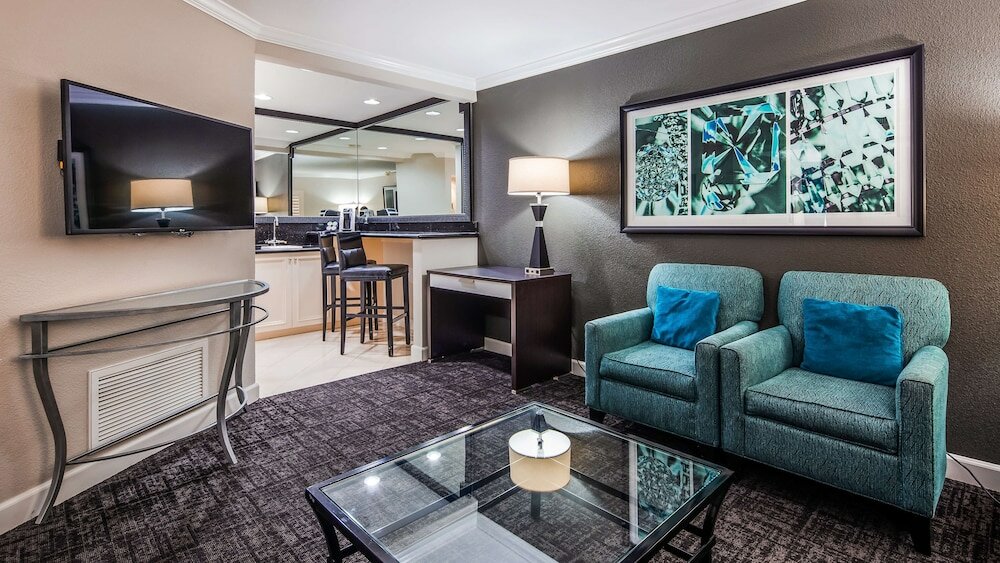 Фото Best Western Plus Casino Royale - Center Strip