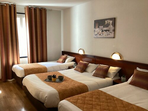 Внешний вид отеля Hôtel Angelic в Лурде, фото 2