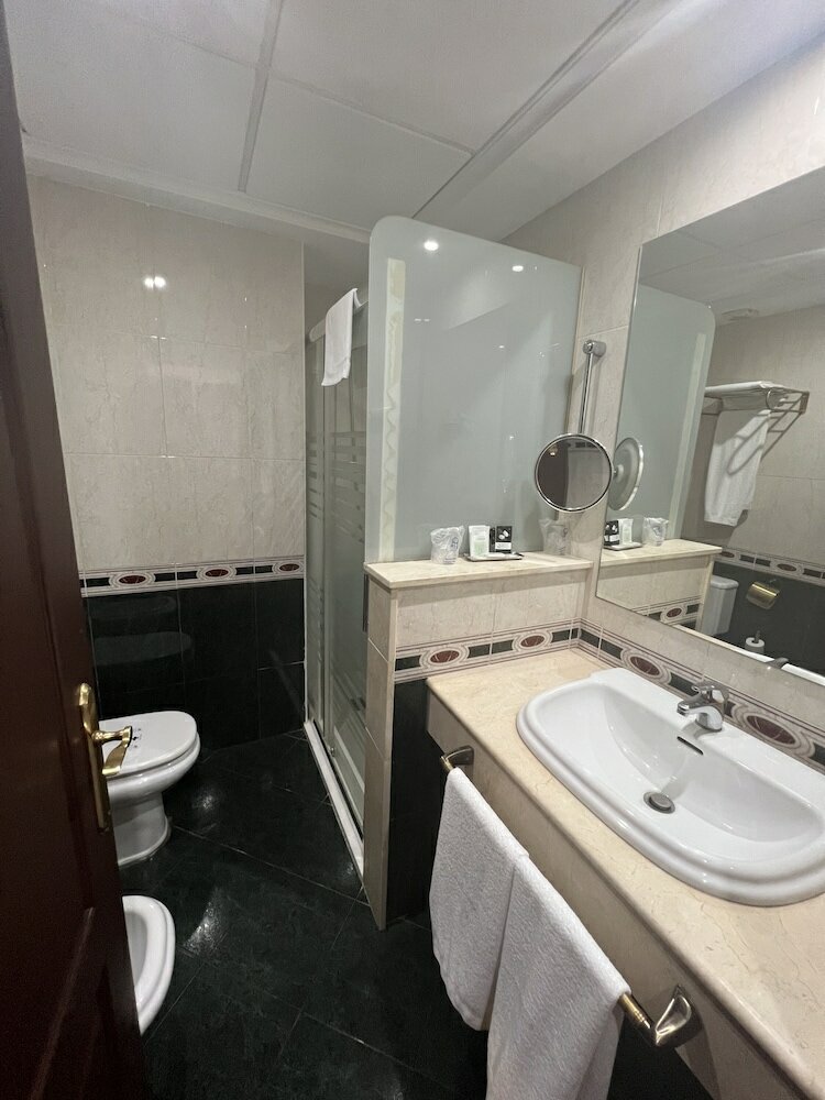 Фото Hotel El Cisne