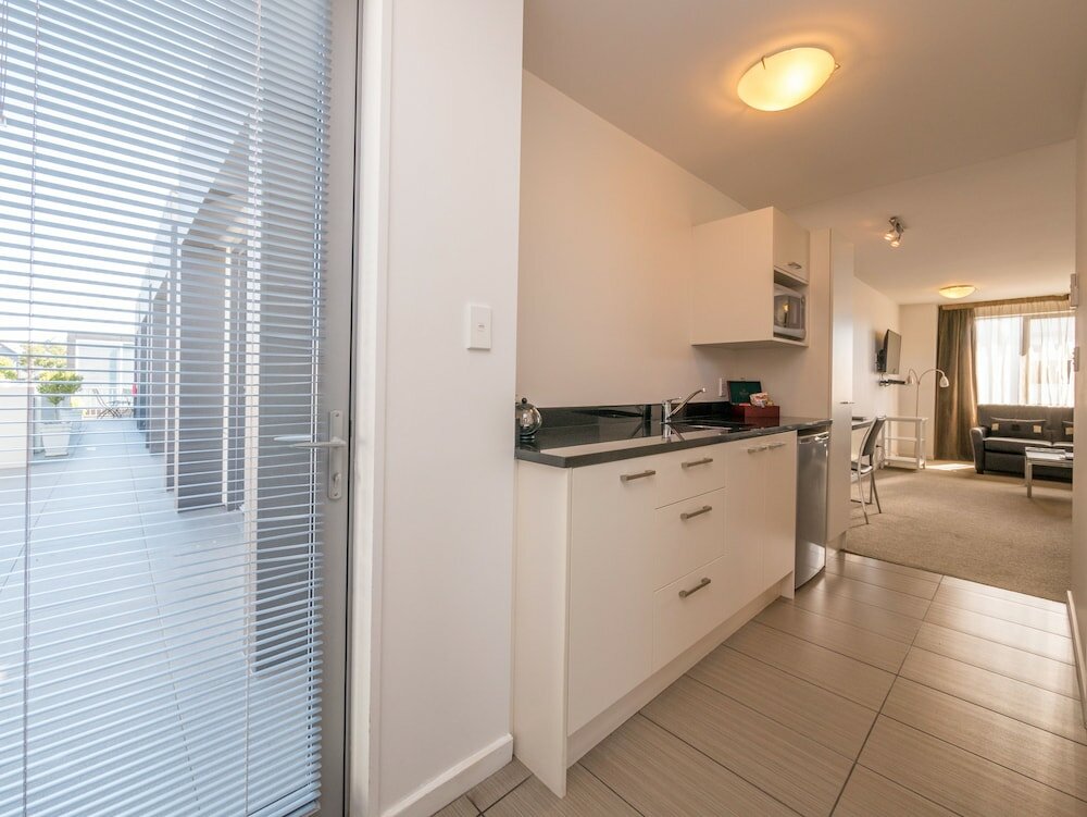 Фото Bellano Motel Suites