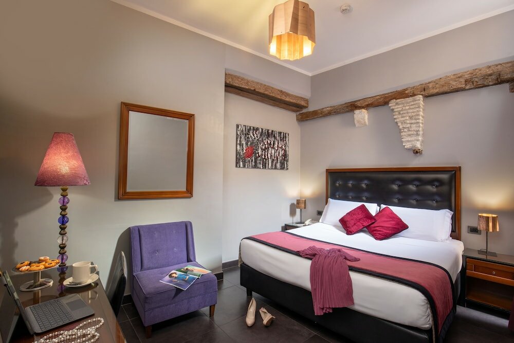 Фото Hotel Navona Colors