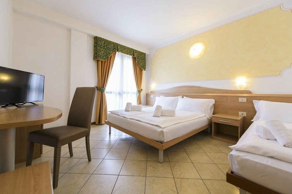 Фото Villaggio Albergo Hotel Antico Monastero
