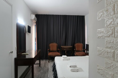 Гостиница Paphiessa Hotel в Пафосе