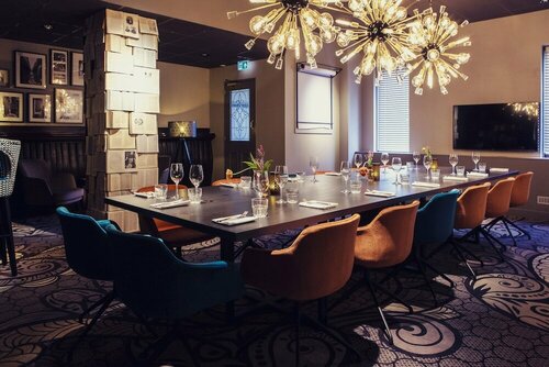Гостиница Carlton Square Hotel в Харлеме