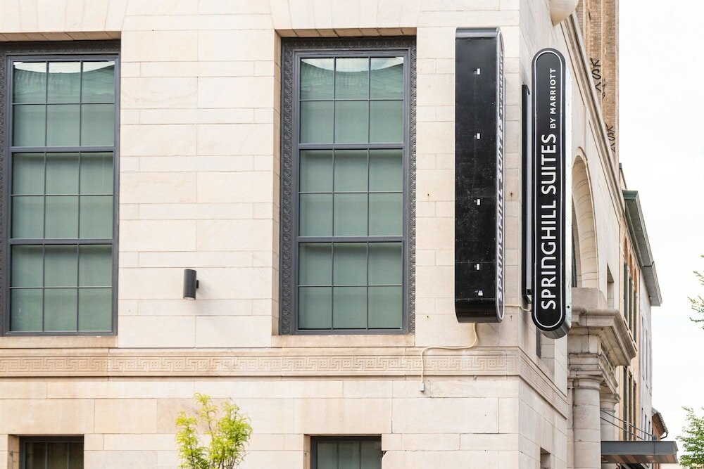 Фото SpringHill Suites by Marriott Baltimore Downtown Convention Center Area