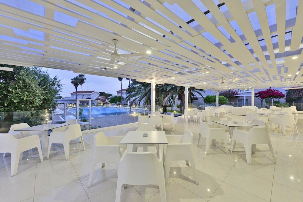 Фото Mon Repos Design Hotel