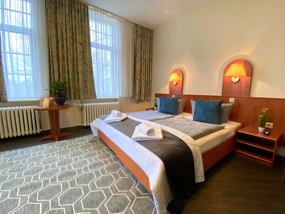 Фото Regiohotel Quedlinburger Hof