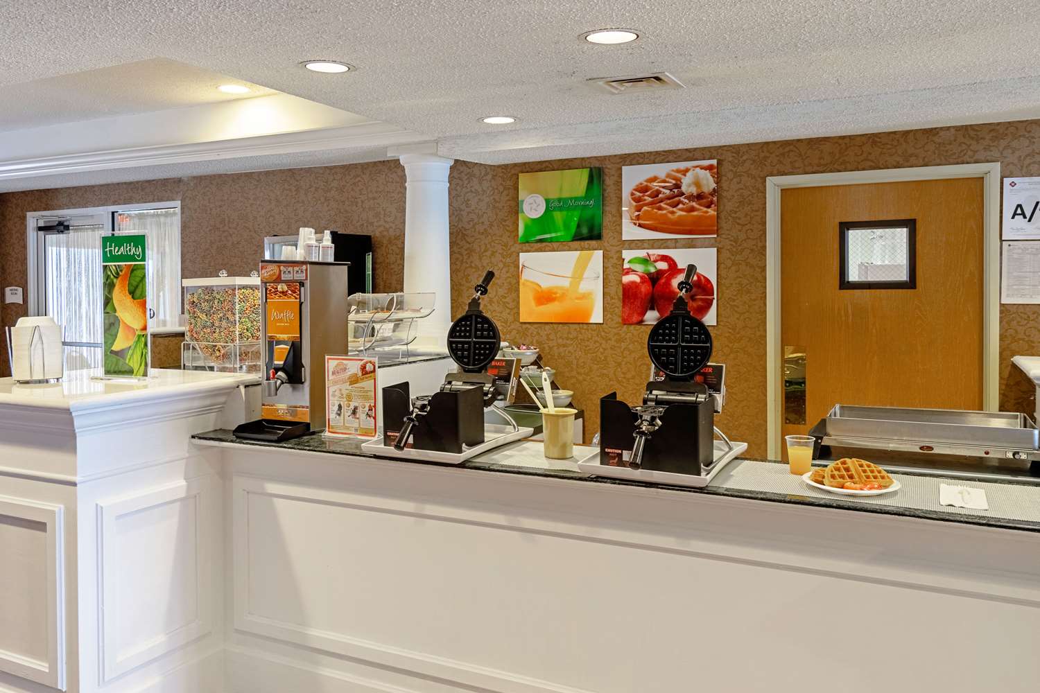 Фото Quality Suites