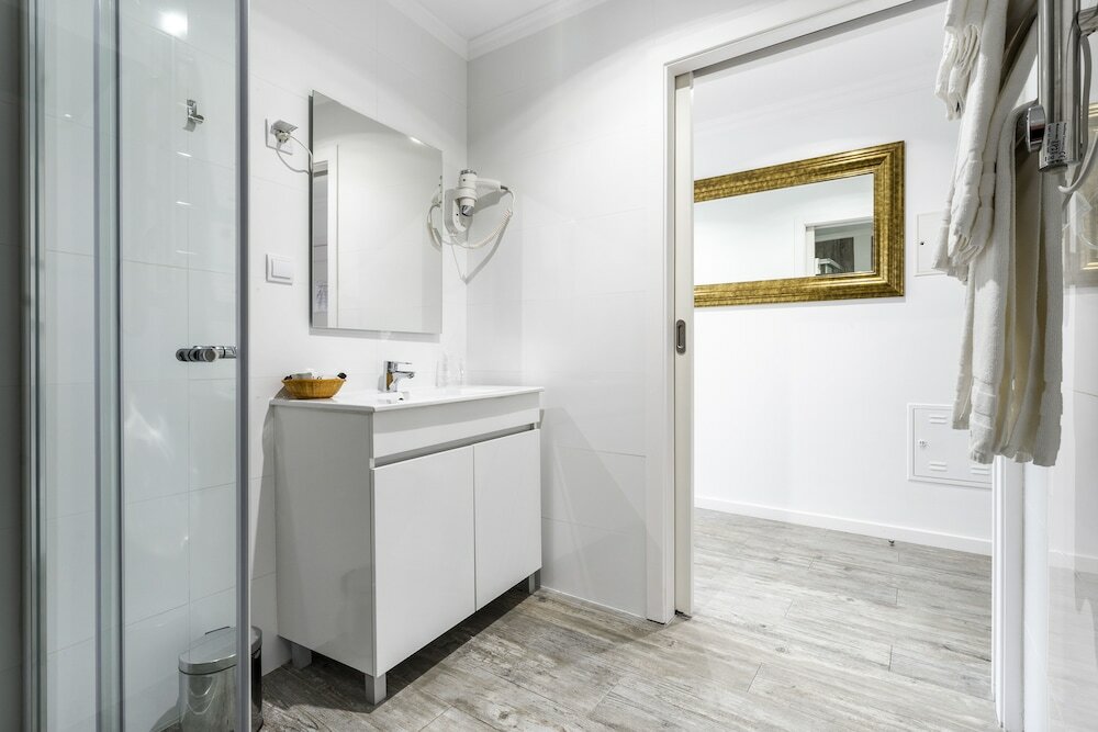 Фото Castle Inn Lisbon