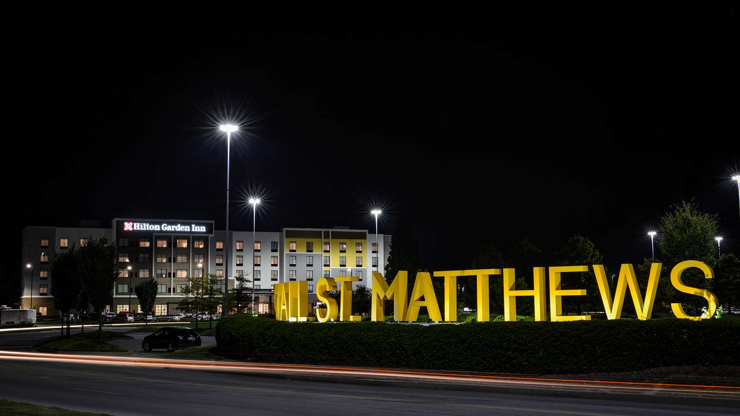 Фото Hilton Garden Inn Louisville Mall of St. Matthews