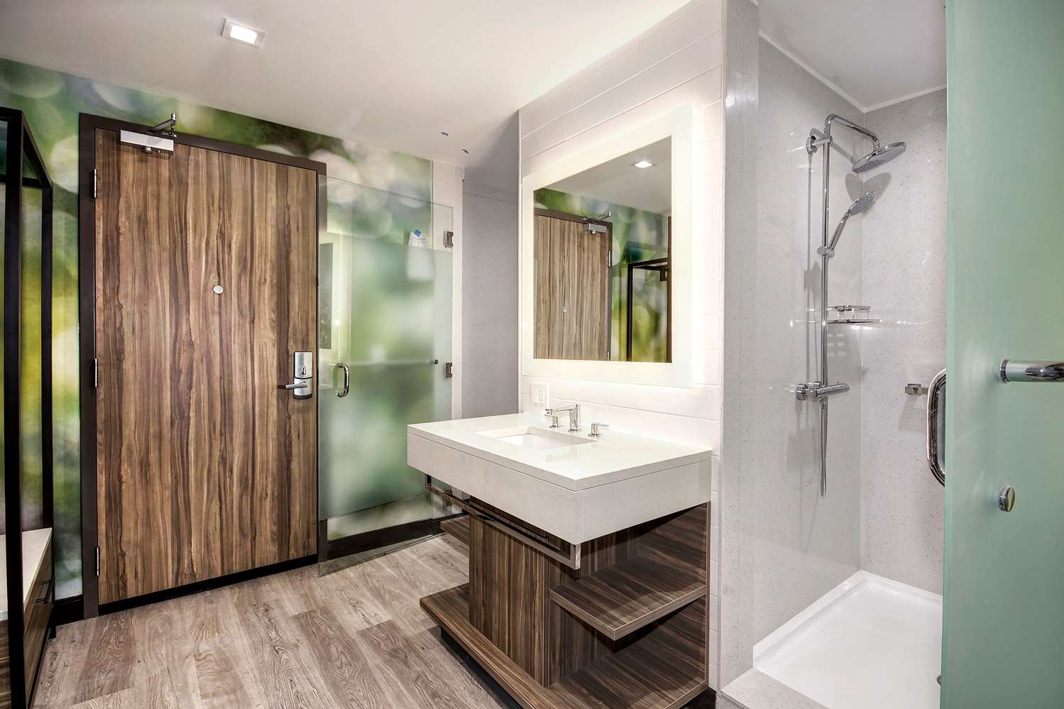 Фото Wyndham Garden Sacramento Airport Natomas