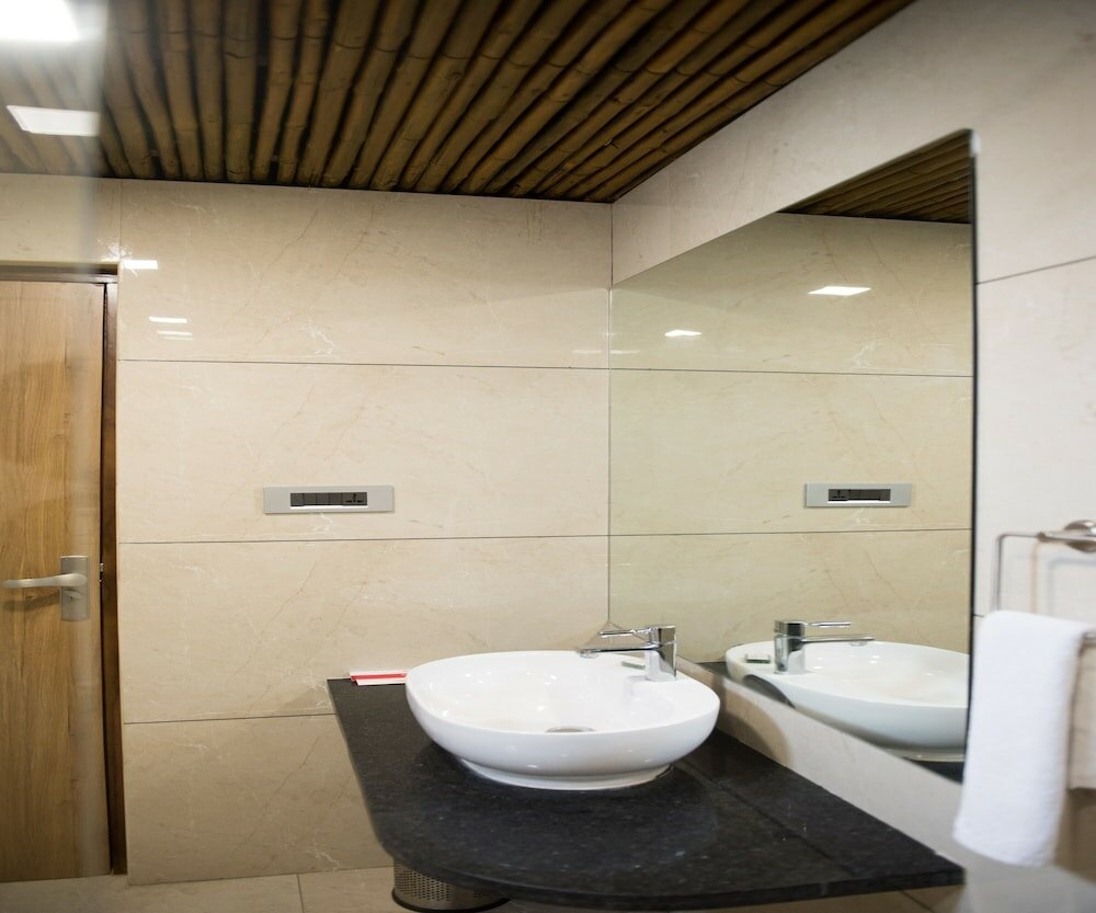 Фото Отель Sun Hotel and Resort