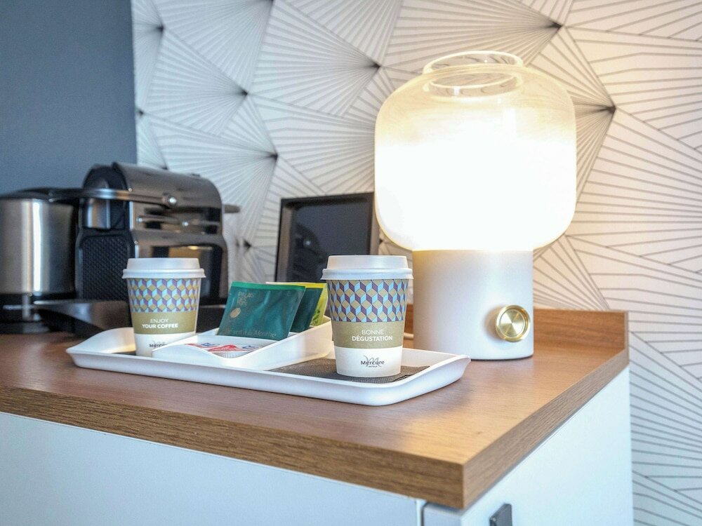 Фото Отель Mercure Hyeres Centre