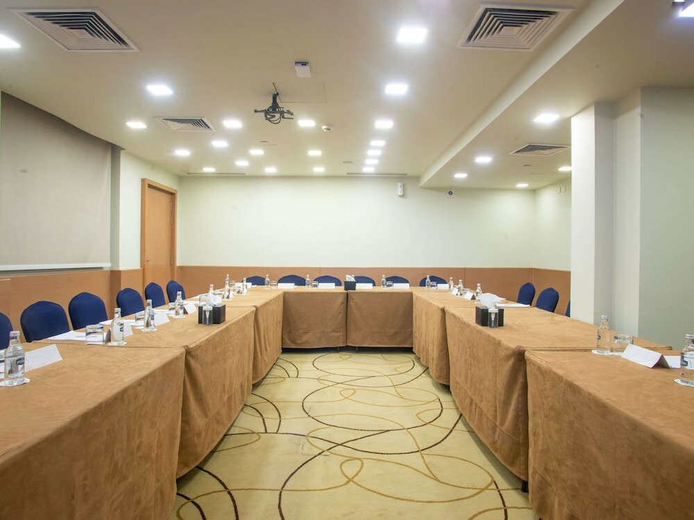 Фото Novotel Cairo El Borg