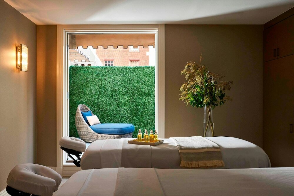 Фото The Adolphus, Autograph Collection