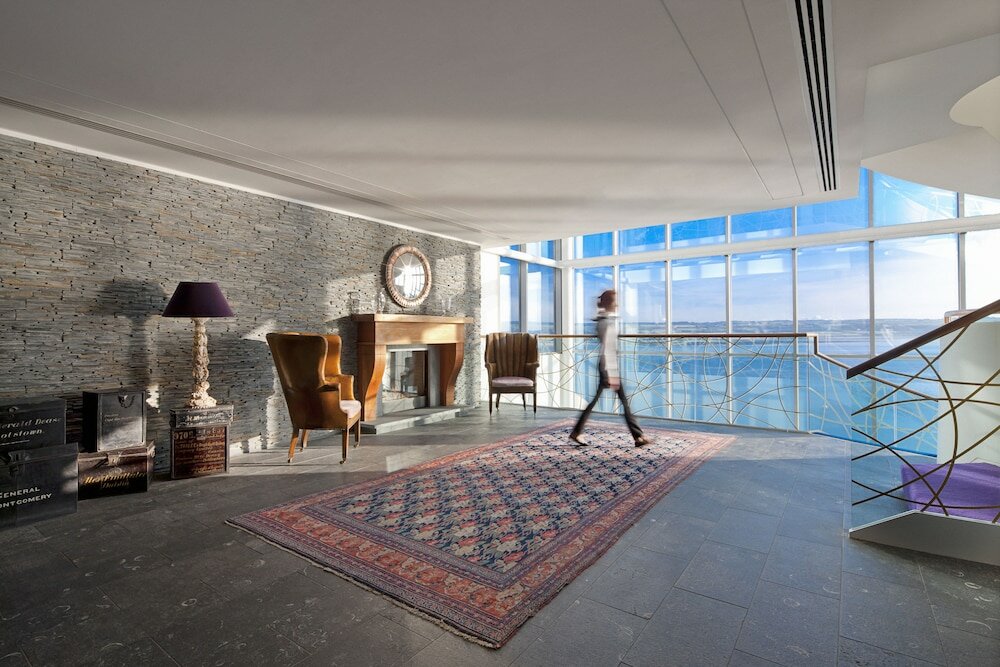 Фото Cliff House Hotel