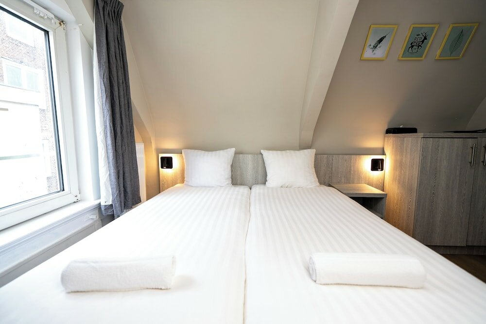 Фото Hotel Crown