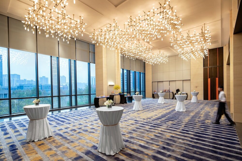 Фото Crowne Plaza Zhengzhou High Tech Zone, an Ihg Hotel