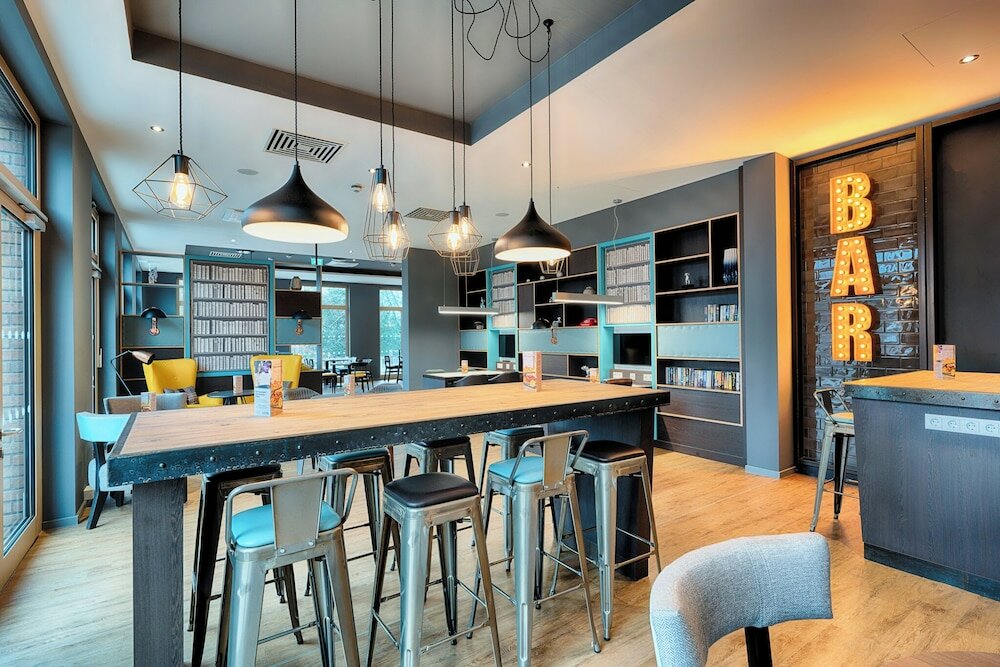 Фото 84233824402