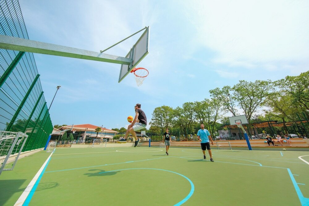 Фото Mobilhome Victoria Camping Lanterna