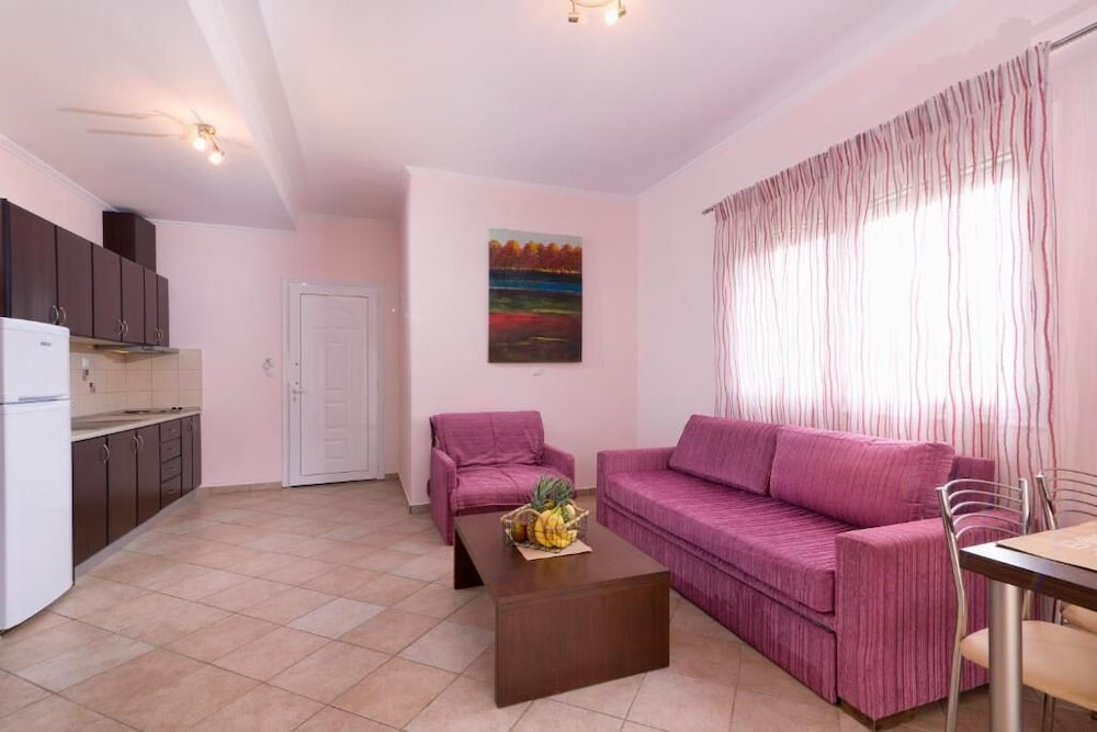 Фото Nikolas Studios