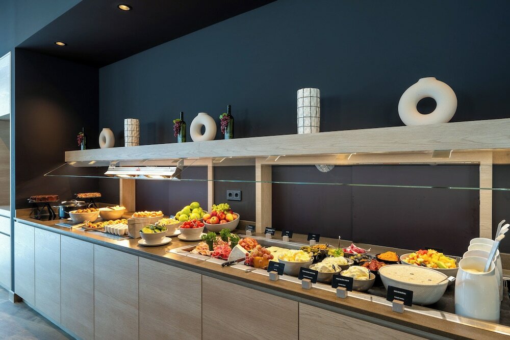 Фото Intercityhotel Heidelberg