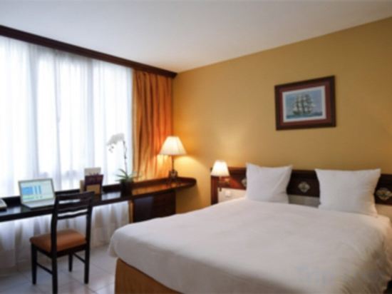 Фото Novus Plaza Hodelpa