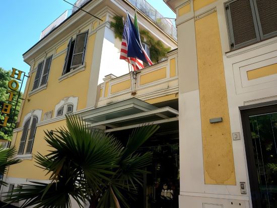 Фото Ateneo Garden Palace