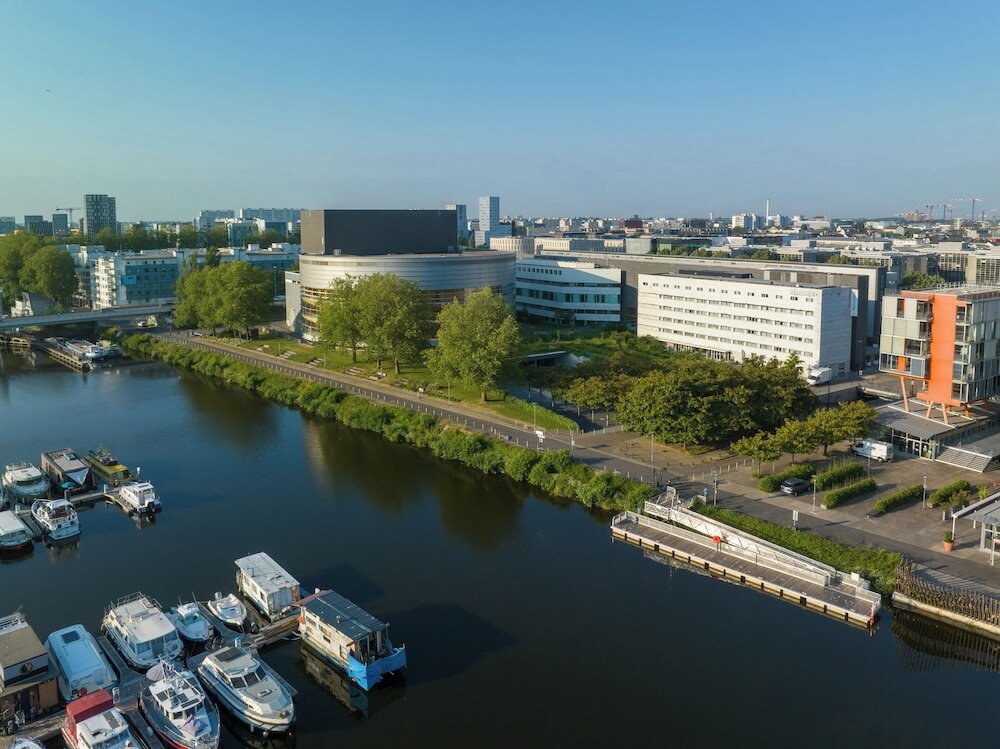 Фото Novotel Nantes Centre Gare